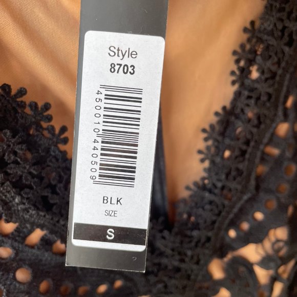 Black Lace Top NWT Size Small Romantic Lined - Picture 5 of 15